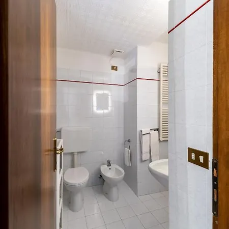 Centro Storico - Leonardo House Apartament